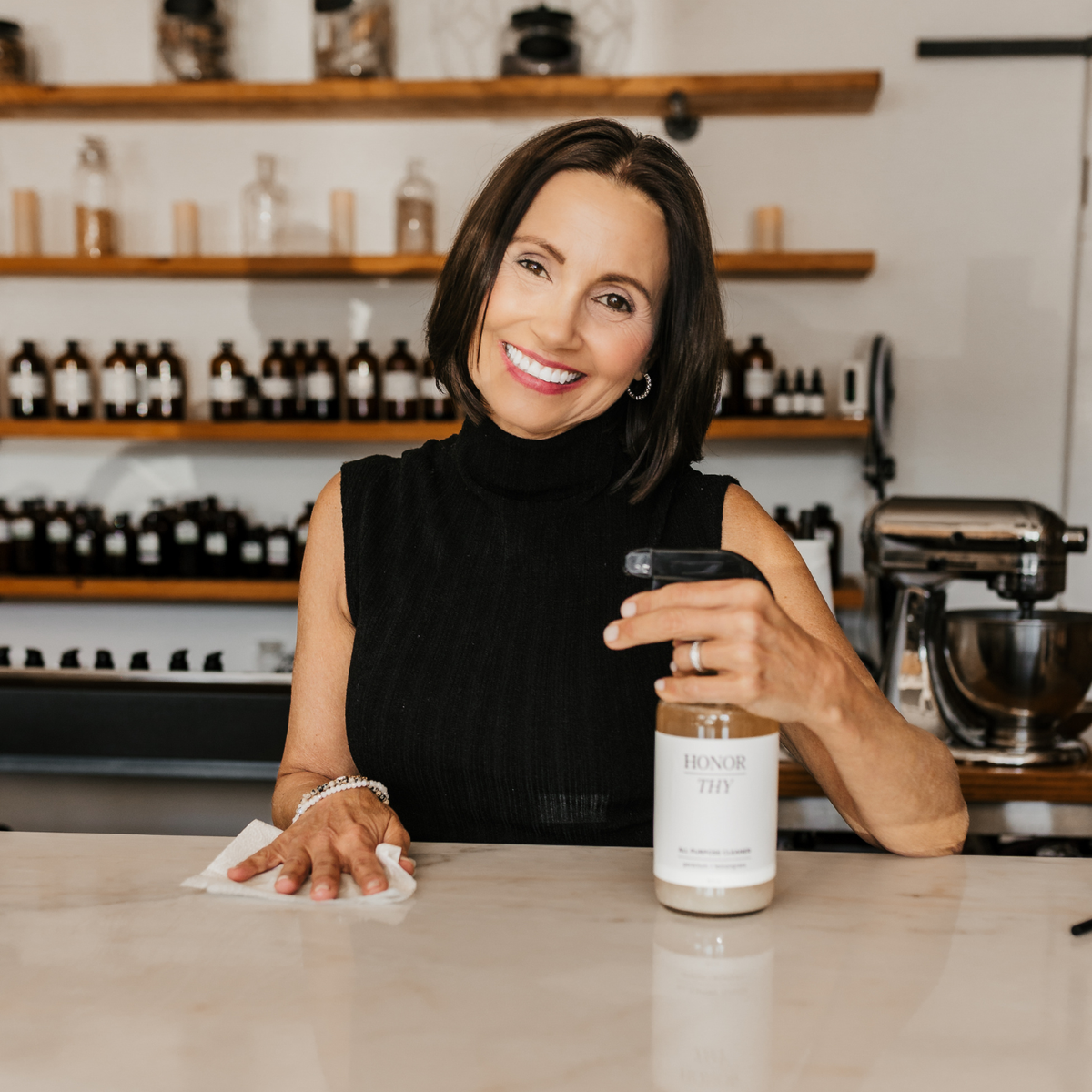 All Purpose Cleaner: Disinfecting with Geranium & Lemongrass